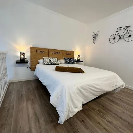 P Sanz 1, 406 By Ybh Appartement